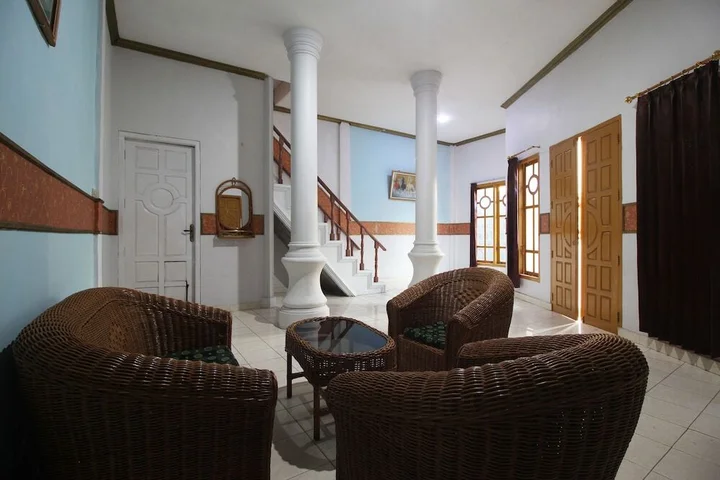 Бандар Джая: OYO 2222 Hotel Lee