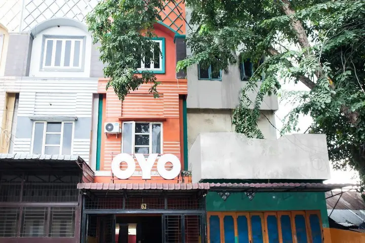 Медан: OYO 2229 Bunga Raya Residence