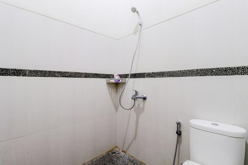 Батуретно: Jenak Homestay