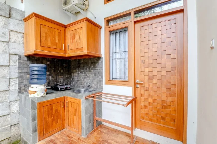Батуретно: Jenak Homestay