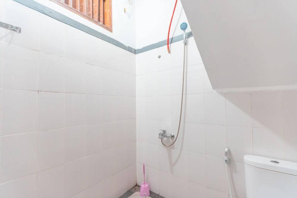 Джакарта: Oyo 2251 D'Sasya Syariah Residence 2