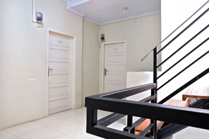 Макассар: OYO 2315 Arun Home
