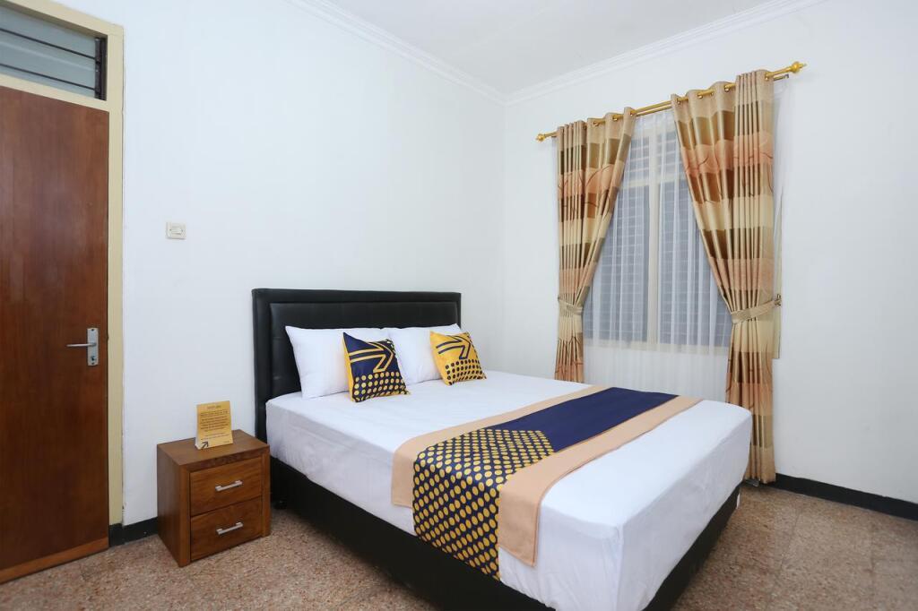 Депок: OYO 2268 Tim-tim Homestay Syariah