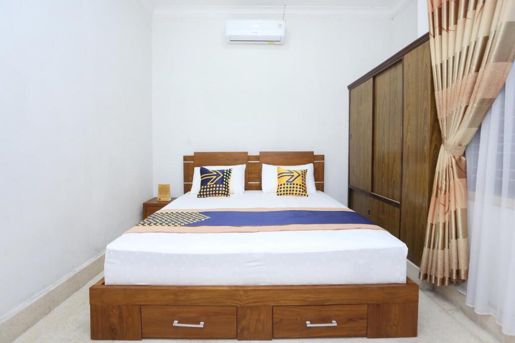Депок: OYO 2268 Tim-tim Homestay Syariah