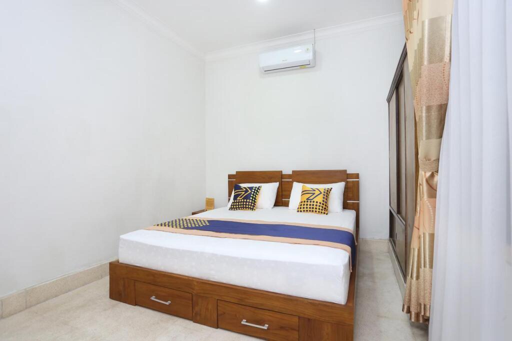 Депок: OYO 2268 Tim-tim Homestay Syariah