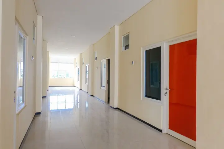 Маланг: OYO 1468 SM House