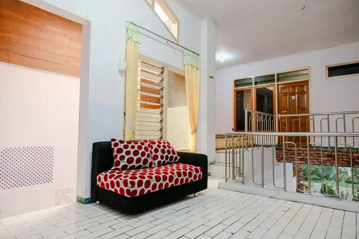 Маланг: SPOT ON 2271 Nabila O Family Residence