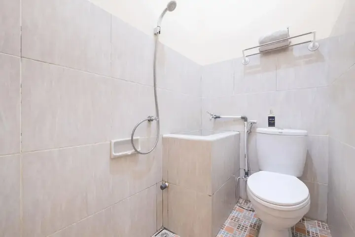 Батуретно: SPOT ON 2419 Rumah Nugraha Hotel Syariah