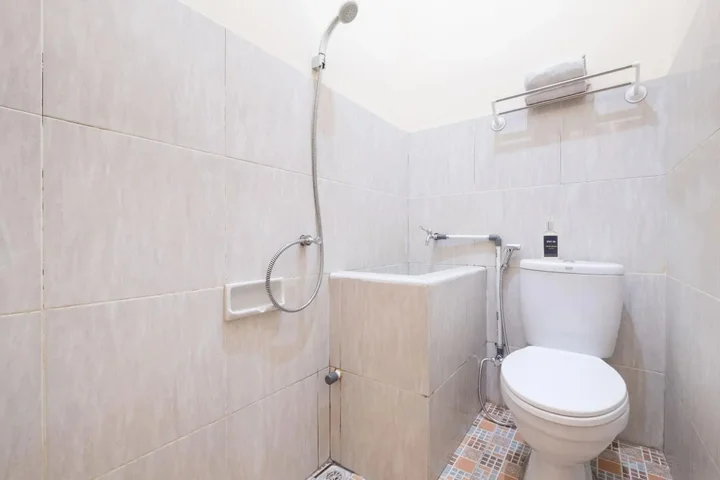 Батуретно: SPOT ON 2419 Rumah Nugraha Hotel Syariah