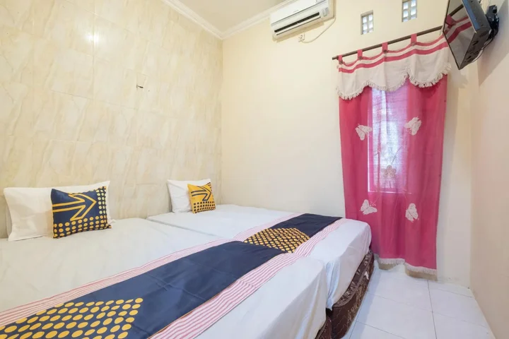 Батуретно: SPOT ON 2419 Rumah Nugraha Hotel Syariah