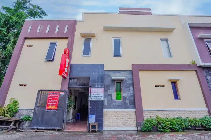 Сурабая: OYO 2481 Gangnam Style Residence