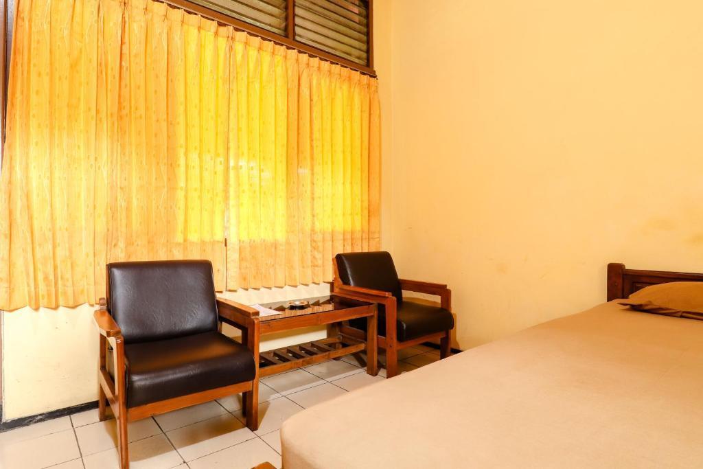 Сурабая: Hotel Bungurasih Syariah