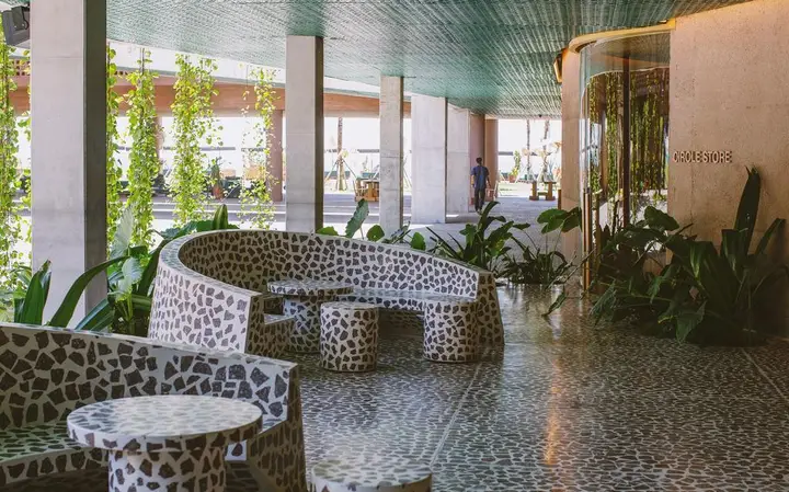 carousel image 1