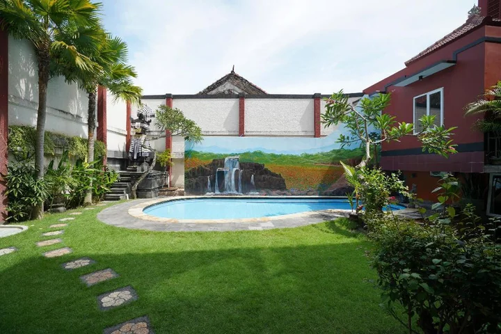 Беноа: OYO 2392 Nusa Dua Eling Inn