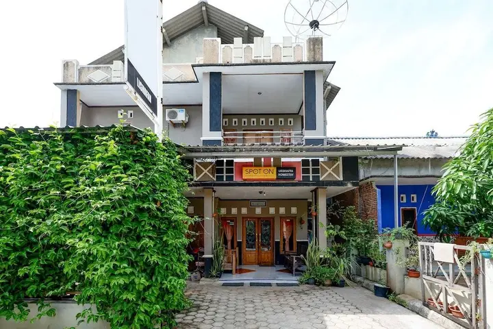 OYO 2430 Lisshaffa Homestay — фото 1