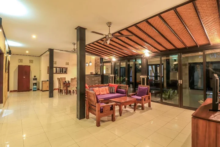 Керобокан: OYO 2542 Villa Iluka 2