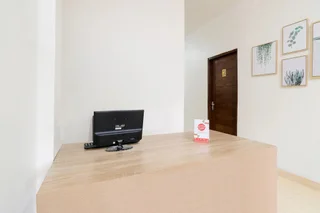 Батуретно: OYO 2118 Fh Stay
