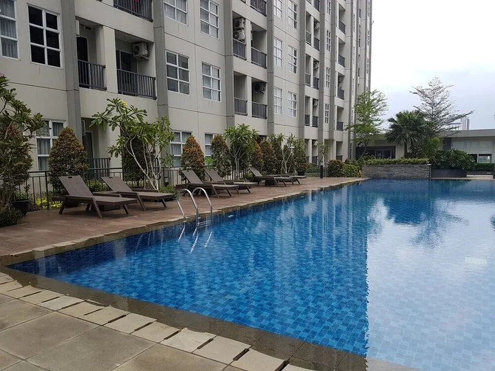 Legok: Exclusive 1Br Saveria Apartment