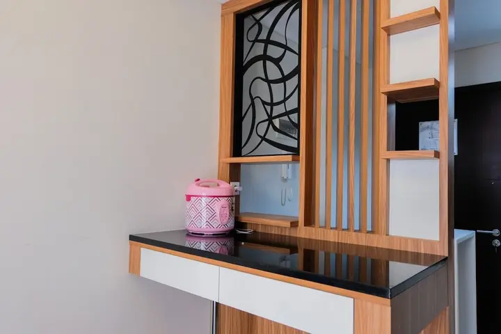 Legok: Exclusive 1Br Saveria Apartment
