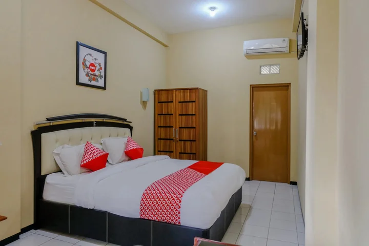 Маланг: OYO 1342 Uniga Malang Family Residence