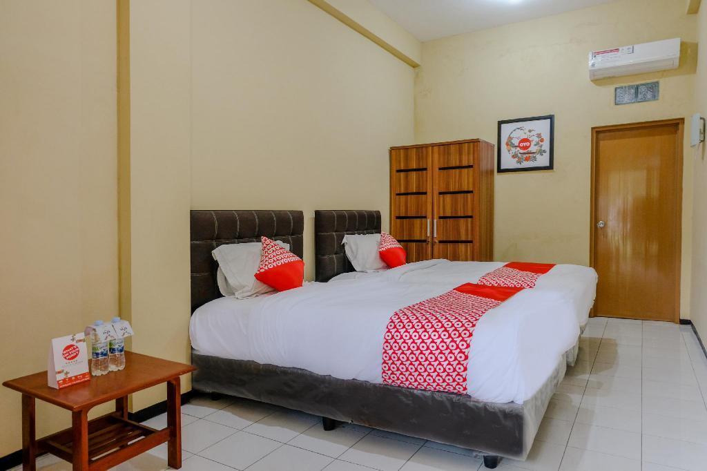 Маланг: OYO 1342 Uniga Malang Family Residence