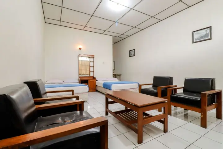 Слеман: Satriafi Hotel
