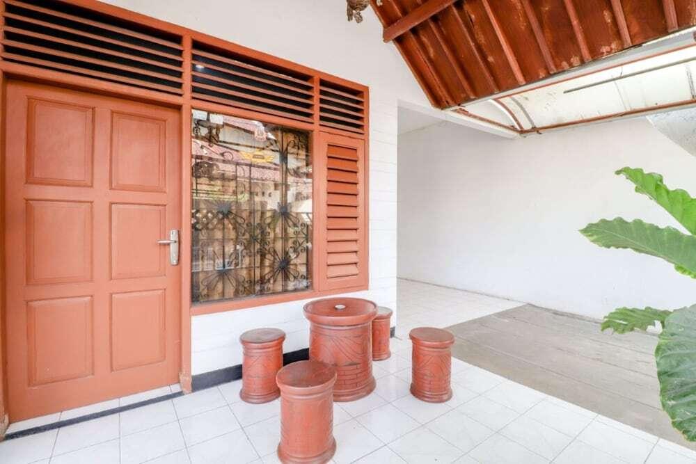 Батуретно: Homestay Mbah Rono