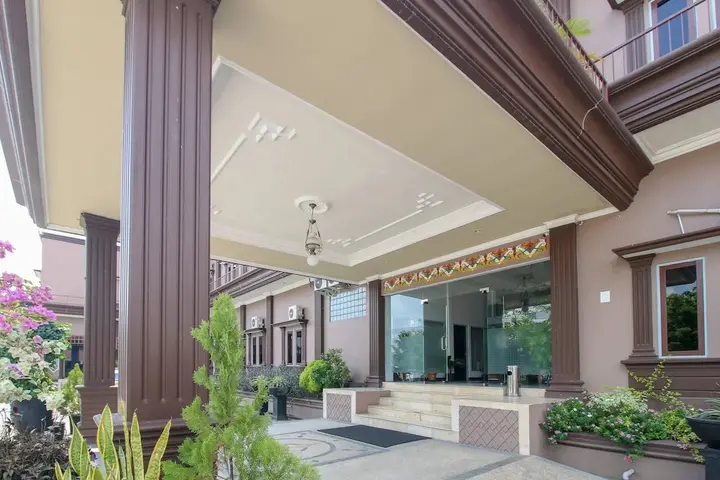 Палангкарая: Airy Bandara Tjilik Riwut Nyai Undang 4 Palangkaraya