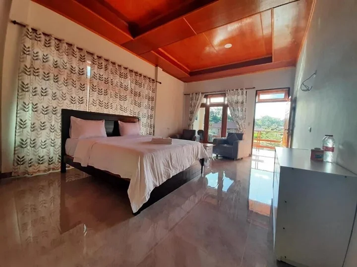 Озеро Тоба: Juma Cottages
