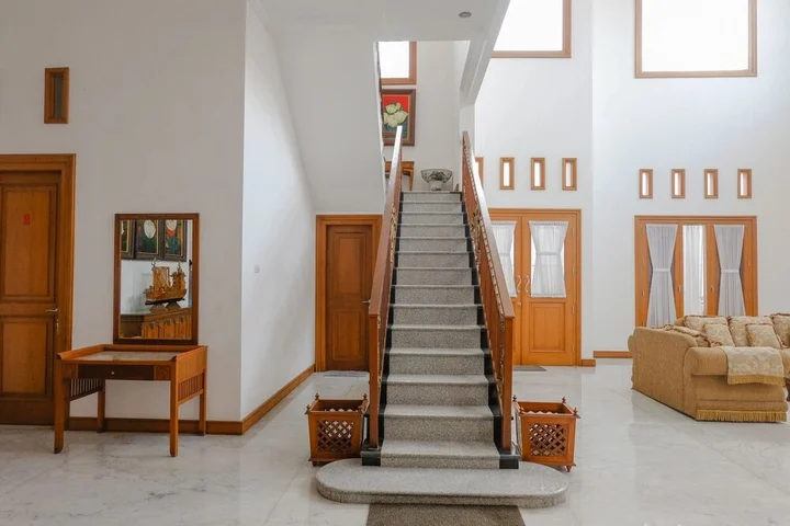 Маланг: OYO 2295 Daffi Family Residence