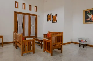 Маланг: OYO 2295 Daffi Family Residence
