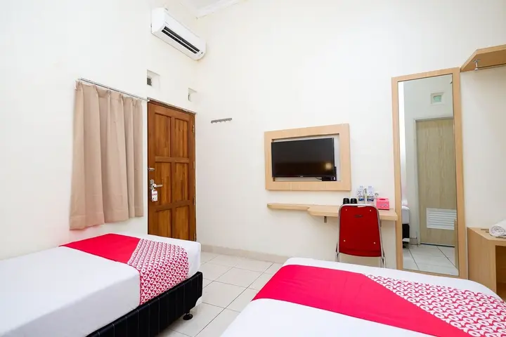 Семаранг: OYO 2428 Trision Hostel