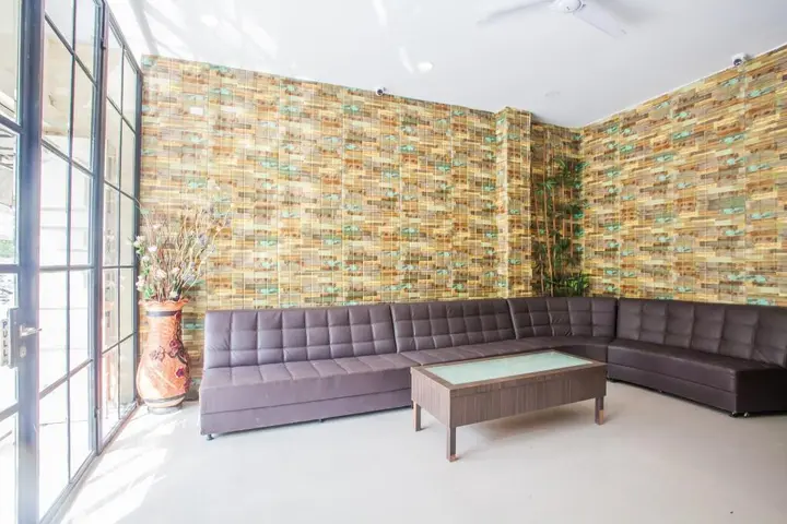 Петумбак: OYO 2361 Hotel Winston