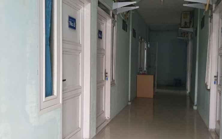 Чианджур: OYO 2302 Blue House Costel Syariah
