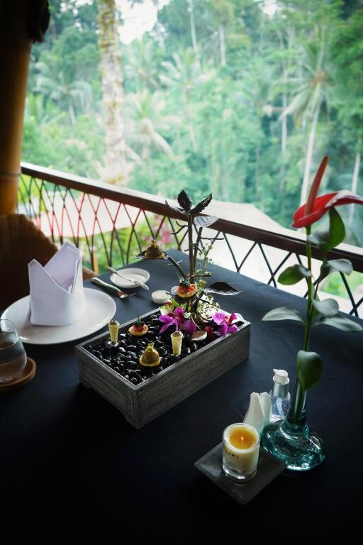 Тегаллаланг: Keliki Luxury Lodge