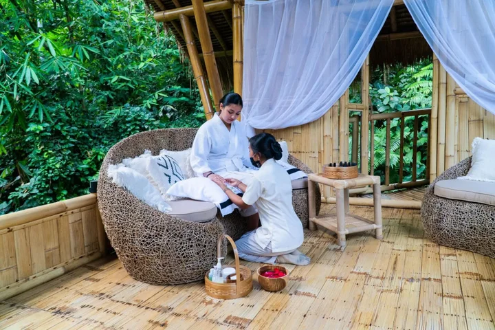 Тегаллаланг: Keliki Luxury Lodge