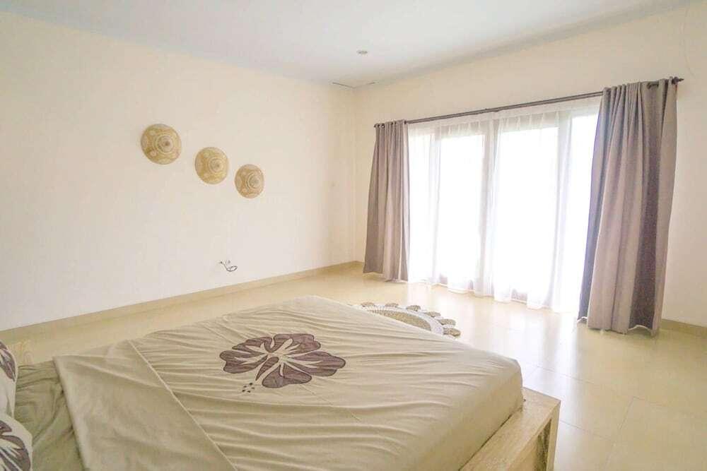 Villa with 3 Bedrooms in Kabupaten Badung, with Private Pool, Enclosed Garden And Wifi - 3 Km From the Beach — фото 4