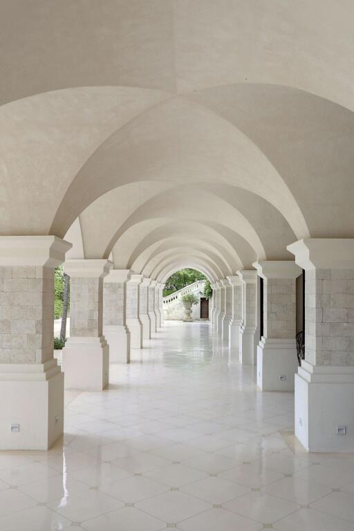 Пекату: Jumeirah Bali