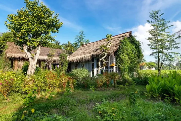 Сукавати: Genta Agrotourism Villa