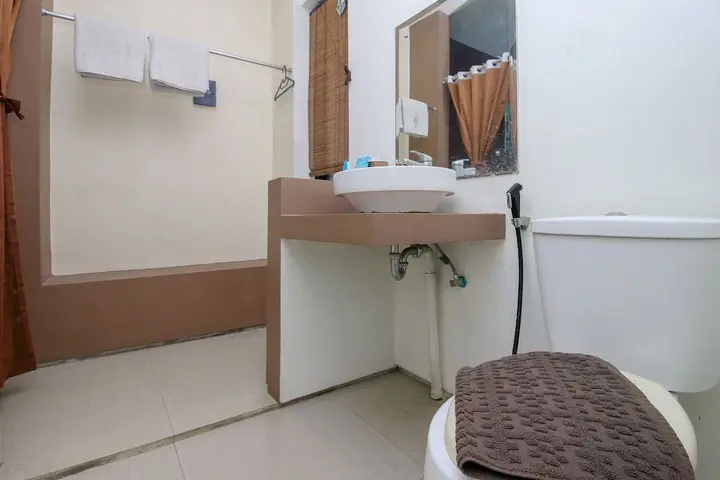 Падангсамбиан: Airy Denpasar Barat Mahendradatta 107 Bali
