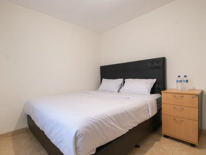 Депок: OYO 2173 Bnv House Babarsari