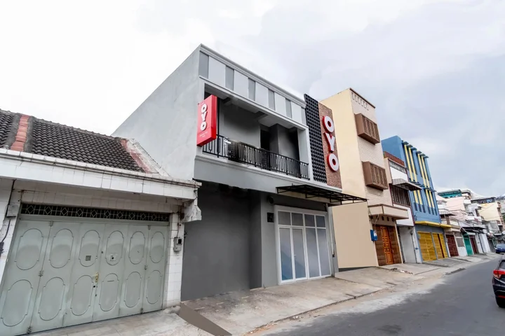 Медан: Super Oyo 2345 Homestay Jaya