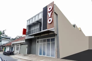 Медан: Super Oyo 2345 Homestay Jaya