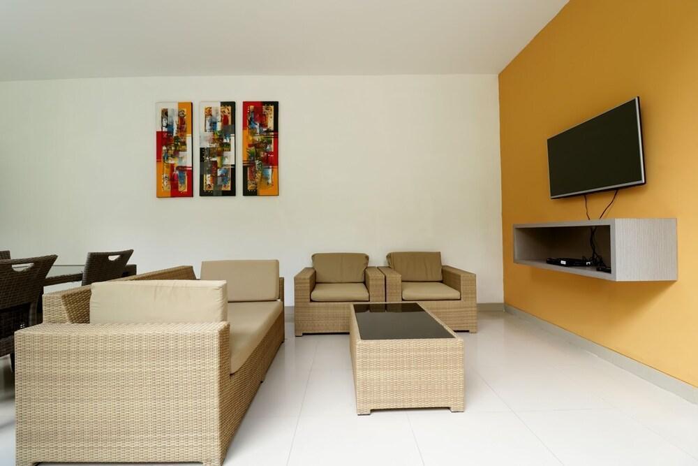 Табанан: OYO 2694 Villa Ulun Kubu No 3