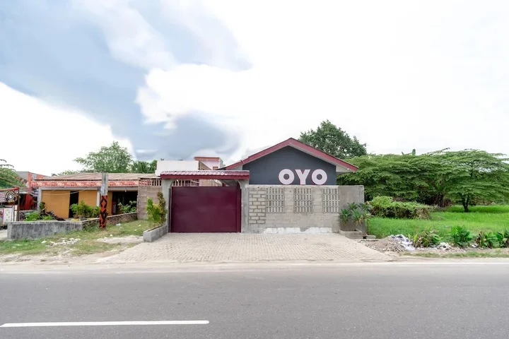 Петумбак: Oyo 2397 Umbu Residence