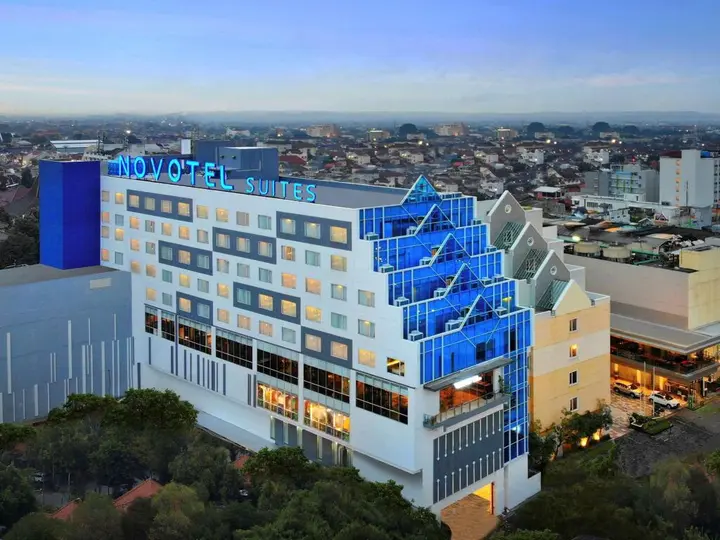 Джокьякарта: Novotel Suites Yogyakarta Malioboro