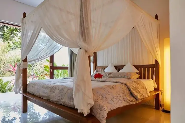Беноа: Taman Bahagia Bali