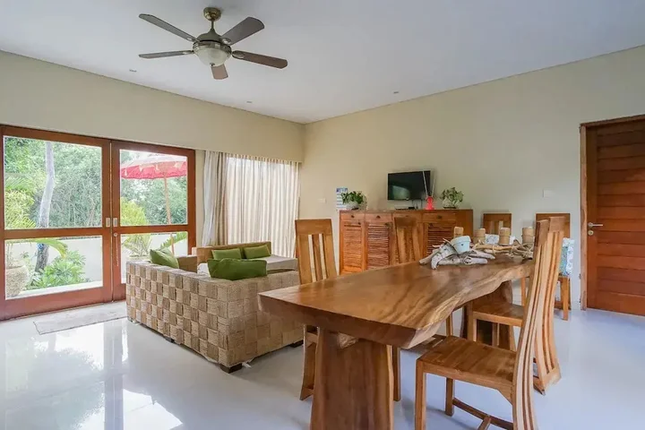 Беноа: Taman Bahagia Bali