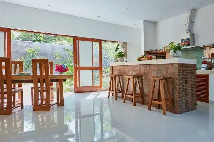 Беноа: Taman Bahagia Bali