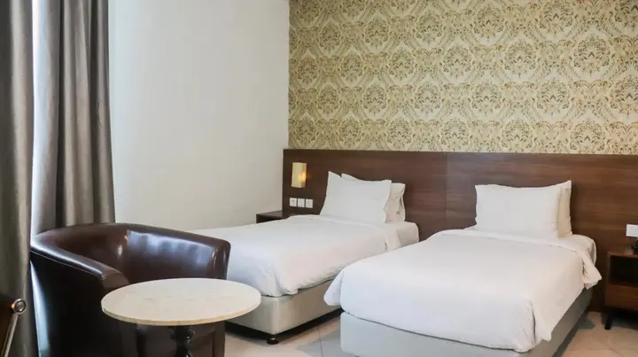 Тангеранг: Pakons Prime Hotel